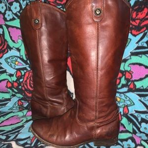 Frye Mellisa button boots! extended calf 7.5